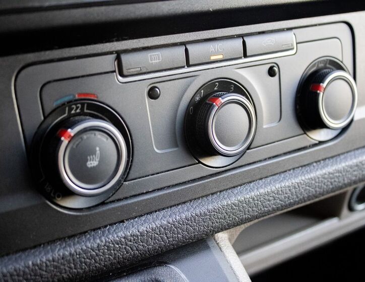 Volkswagen Transporter 16