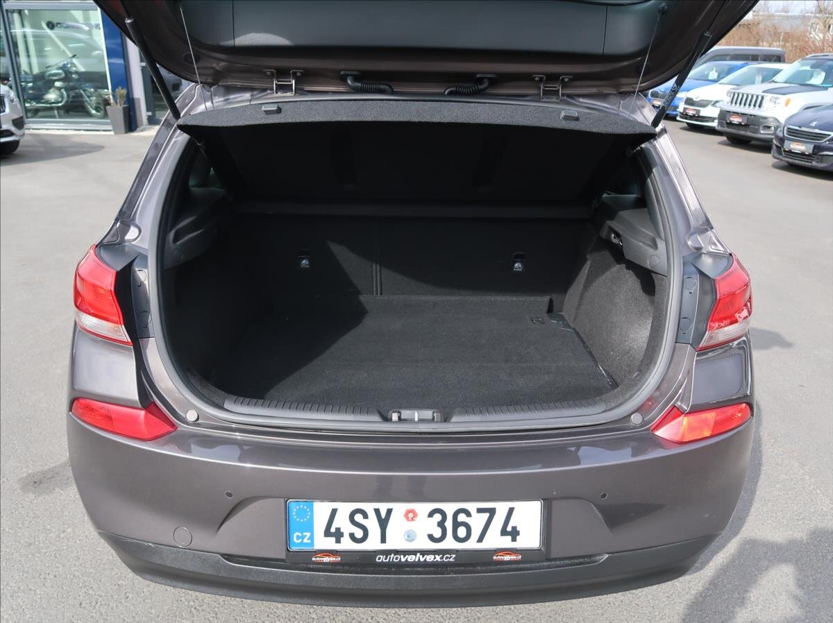 Hyundai i30 Hatchback 1,4 l 73 kw