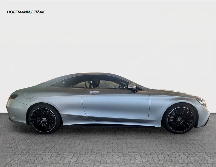 Mercedes-Benz Třídy S Kupé 4,0 l 345 kw