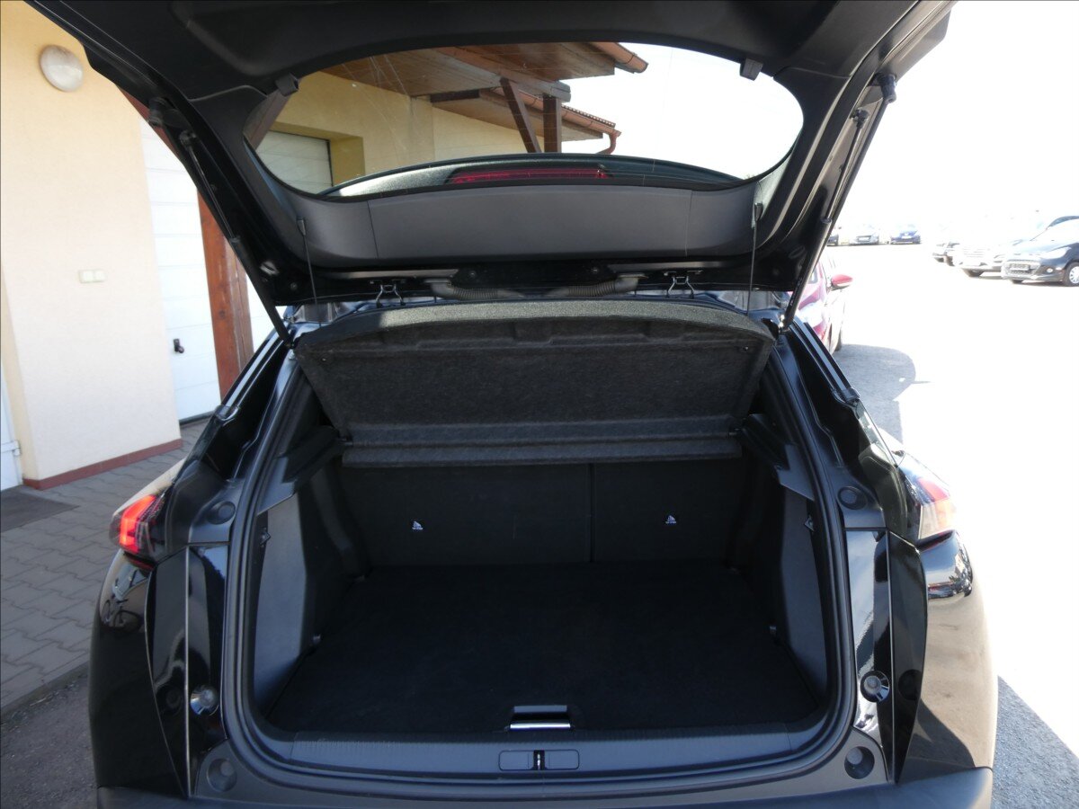 Peugeot 2008 SUV / Terénní 1,2 l 96 kw