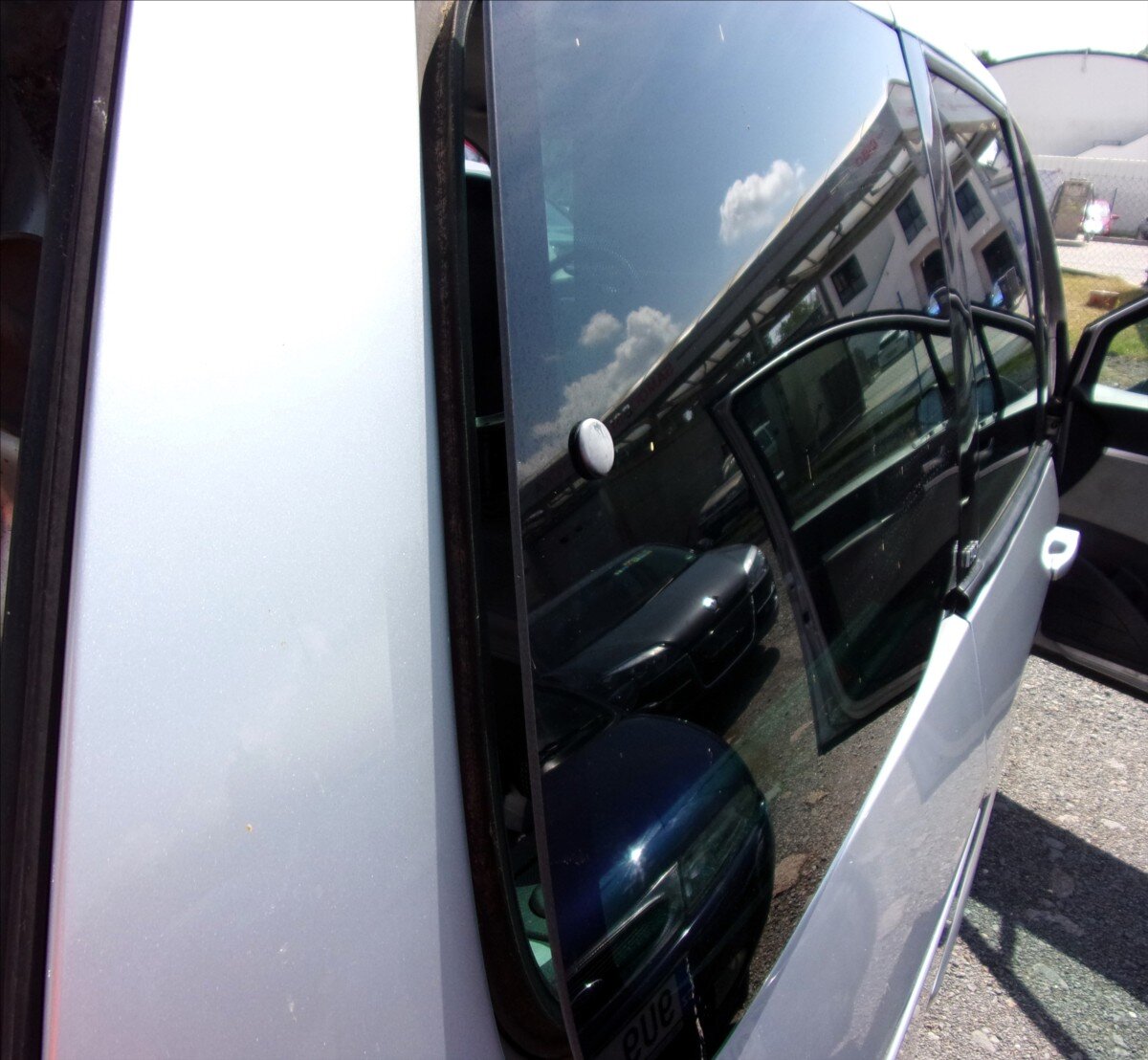 Peugeot 807 MPV 2,0 l 100 kw