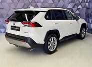 Toyota RAV4 SUV 2,5 l 163 kw