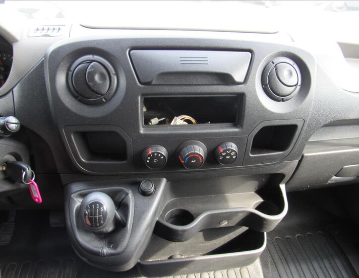 Renault Master 13