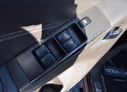 Nissan Navara Pick-up 3,0 l 170 kw