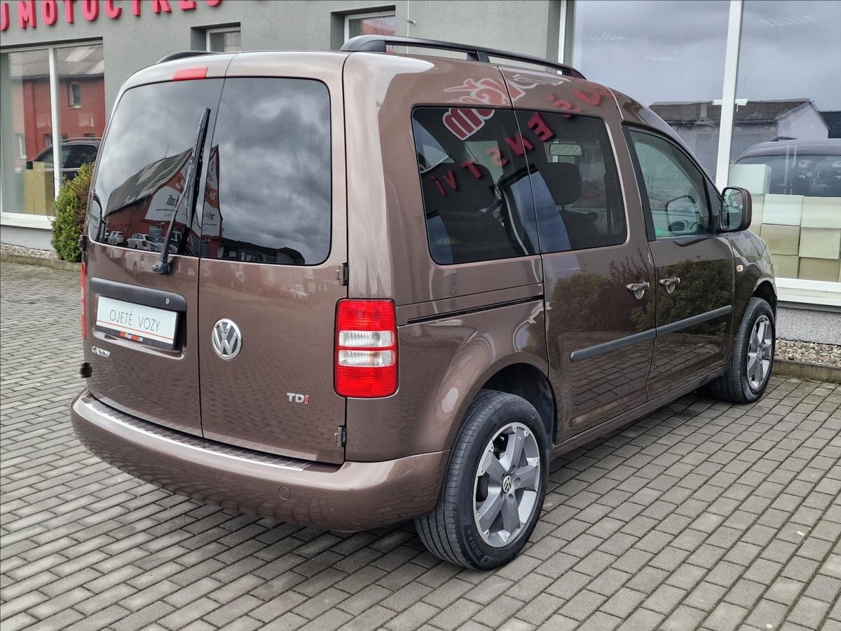 Volkswagen Caddy Kombi 1,6 l 75 kw
