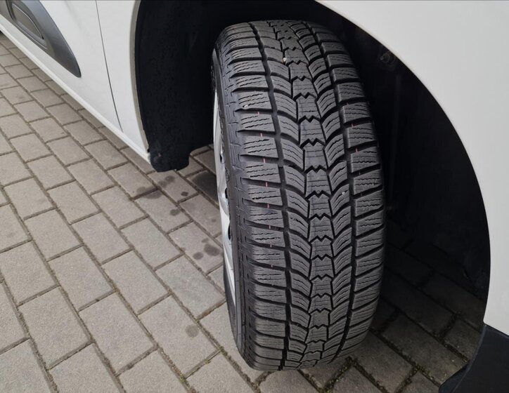 Citroën Berlingo MPV 1,2 l 81 kw