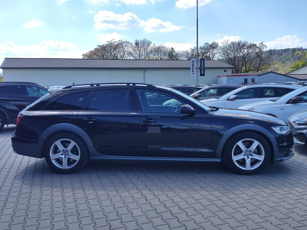 Audi A6 Allroad Kombi 3,0 l 160 kw
