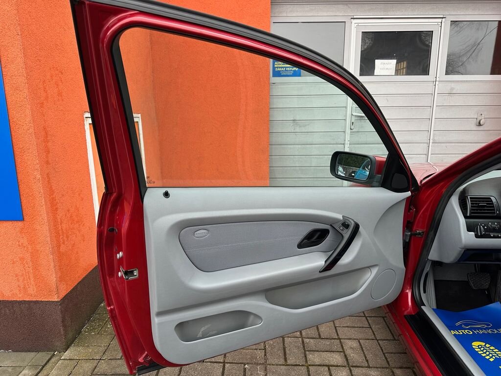 BMW Řada 3 Hatchback 1,8 l 85 kw