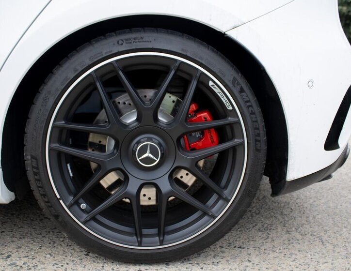 Mercedes-Benz Třídy A Hatchback 0,0 310 kw