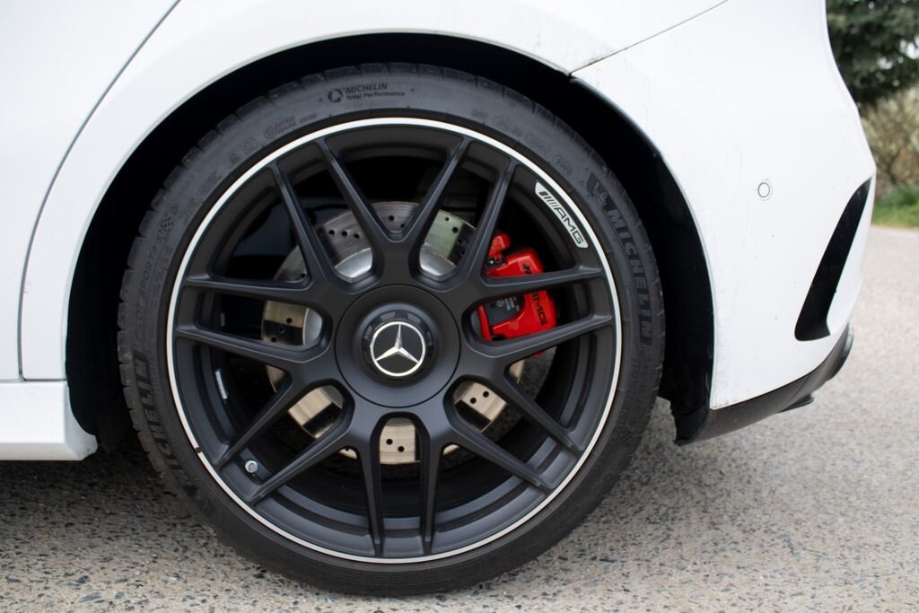 Mercedes-Benz Třídy A Hatchback 0,0 310 kw