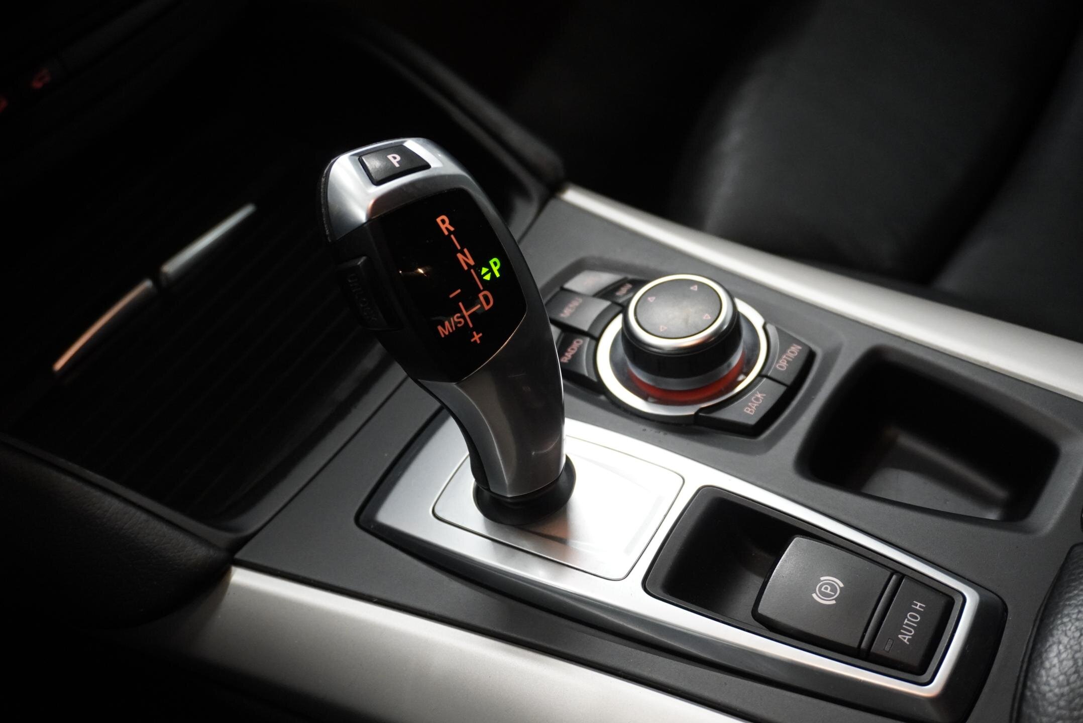 BMW X6 SUV 3,0 l 180 kw