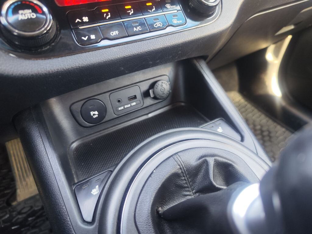 KIA Sportage SUV / Terénní 2,0 l 100 kw