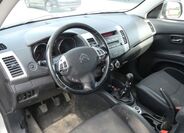 Citroën C-Crosser 15