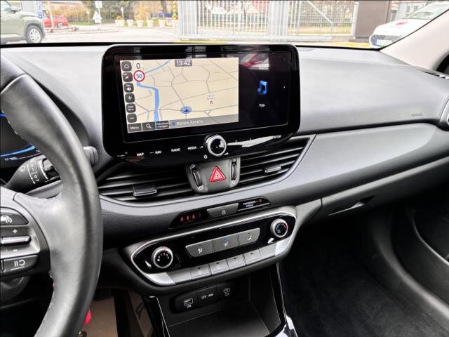 Hyundai i30 Kombi 1,5 l 70 kw