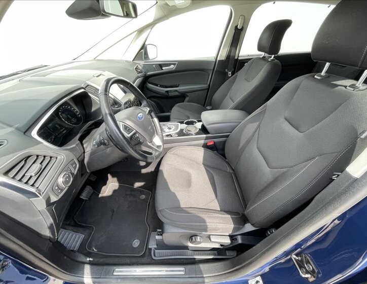 Ford S-MAX MPV 2,0 l 140 kw