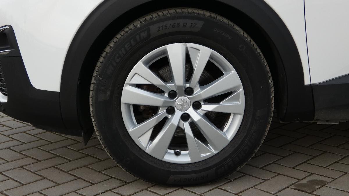 Peugeot 5008 SUV / Terénní 1,2 l 96 kw