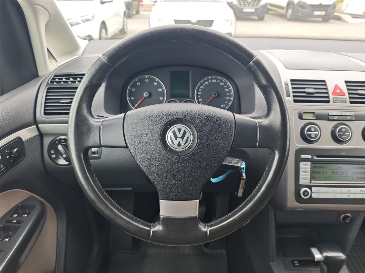 Volkswagen Touran MPV 1,4 l 103 kw