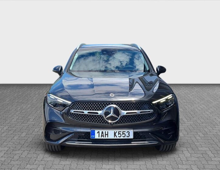 Mercedes-Benz GLC SUV 2,0 l 145 kw