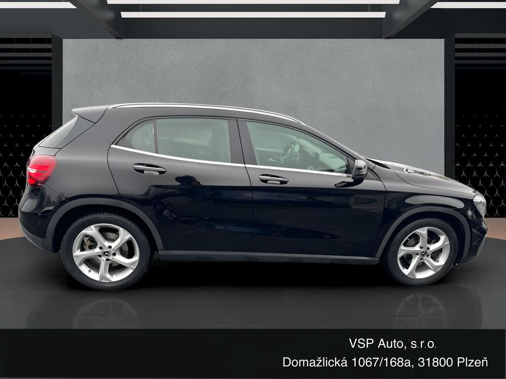 Mercedes-Benz GLA SUV / Terénní 2,1 l 100 kw