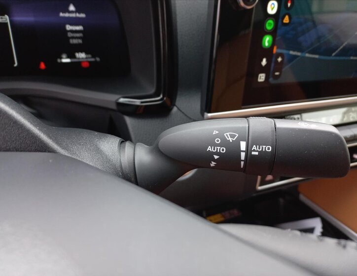 Toyota Camry Sedan 2,5 l 137 kw