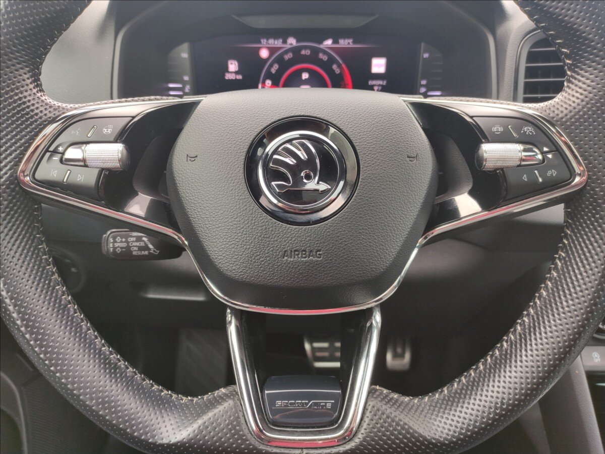 Škoda Karoq SUV / Terénní 1,5 l 110 kw