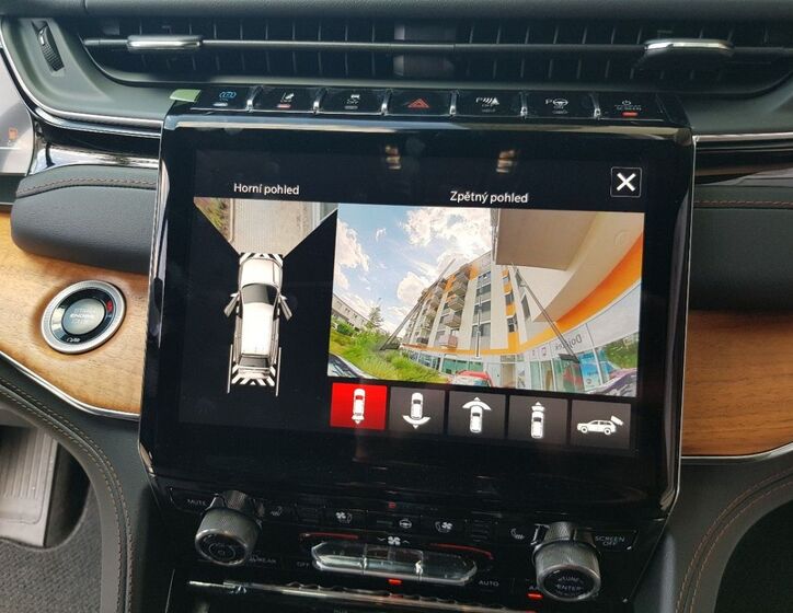 Jeep Grand Cherokee 15