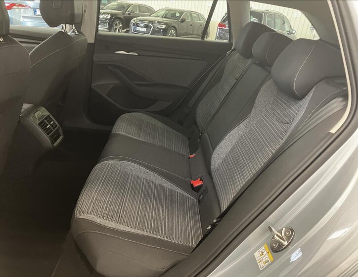 Škoda Superb Kombi 2,0 l 110 kw