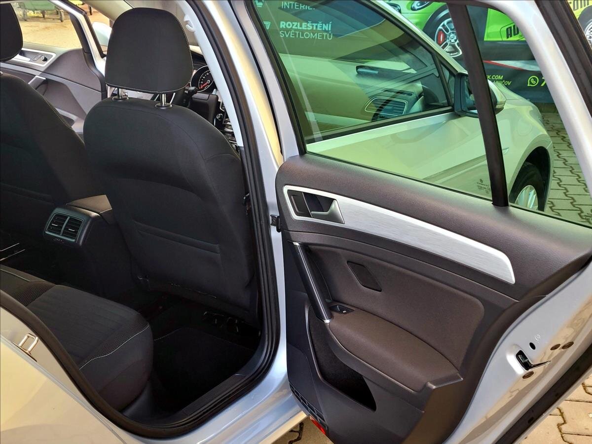 Volkswagen Golf Kombi 1,4 l 90 kw