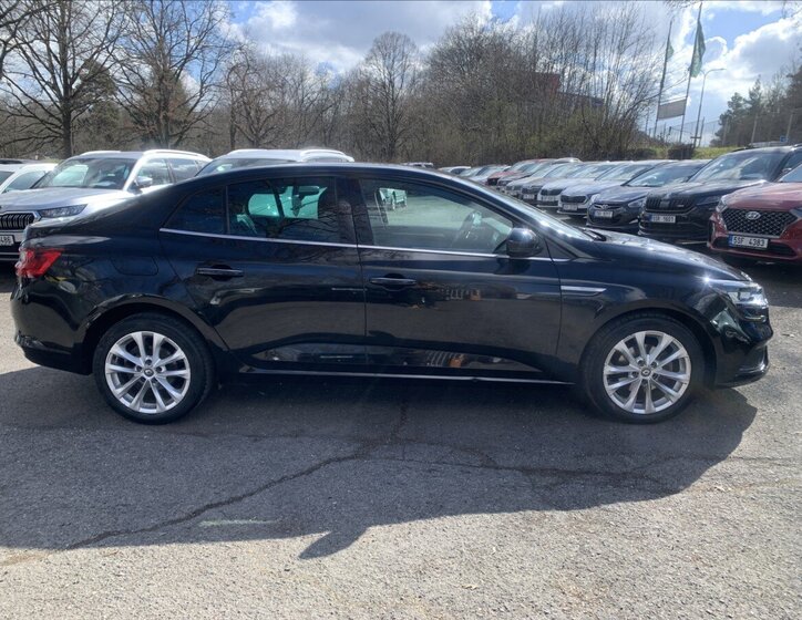 Renault Mégane Sedan / Limuzína 1,5 l 81 kw