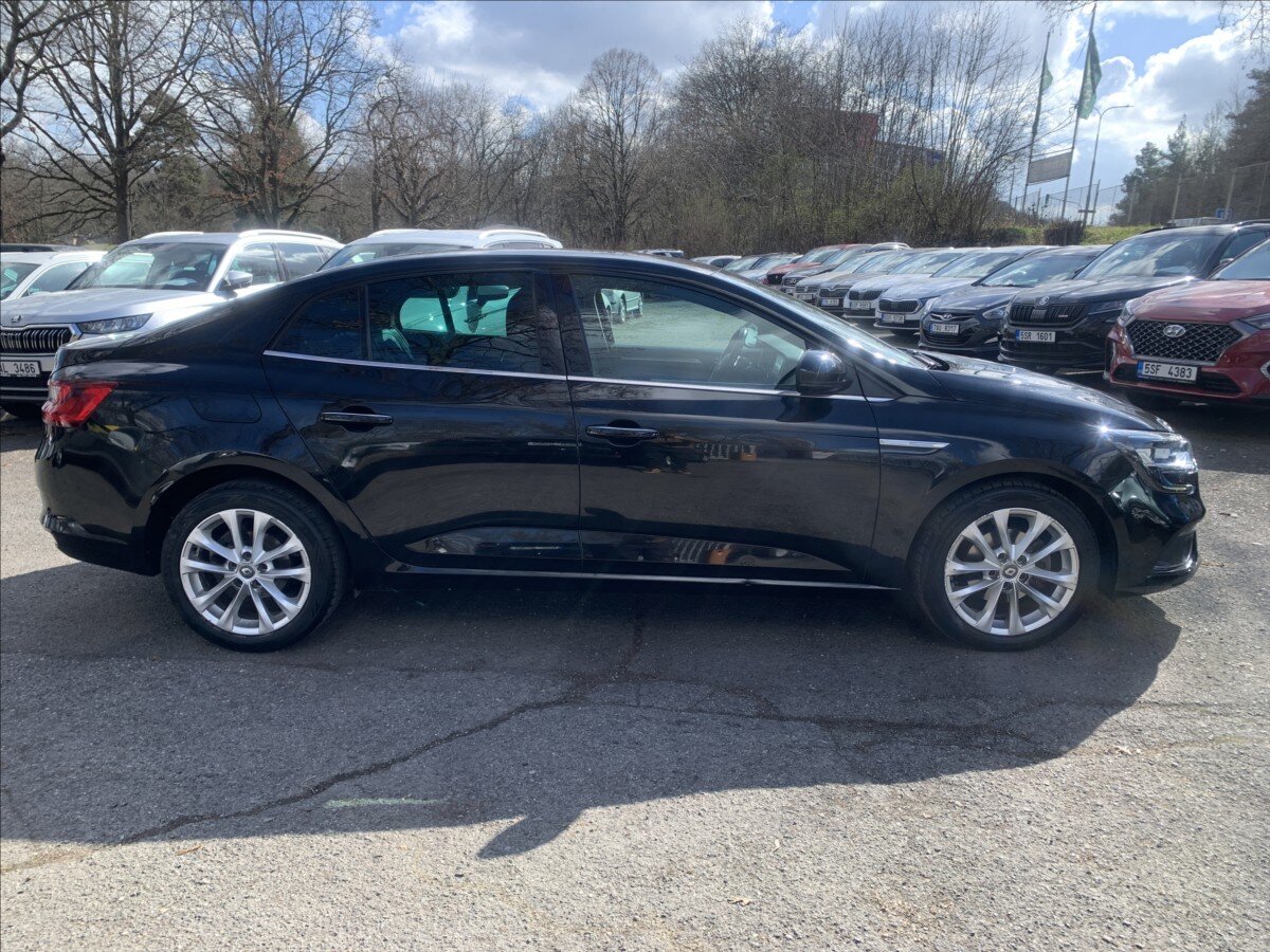 Renault Mégane Sedan / Limuzína 1,5 l 81 kw