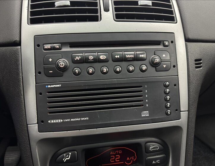 Peugeot 307 Kombi 2,0 l 79 kw