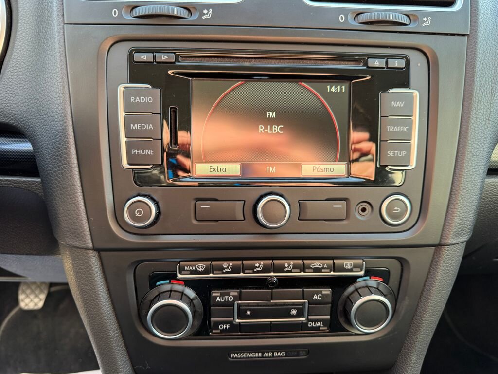 Volkswagen Golf Kombi 1,6 l 77 kw