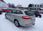 Ford Mondeo Kombi 2,0 l 103 kw