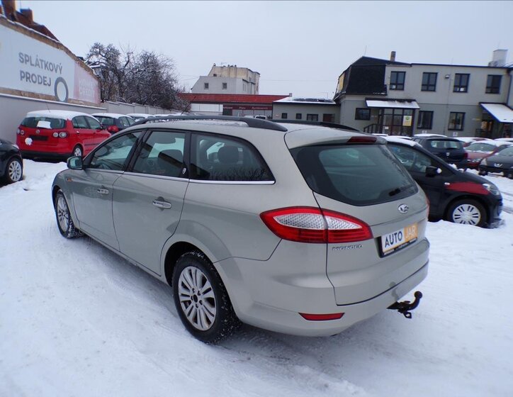Ford Mondeo Kombi 2,0 l 103 kw