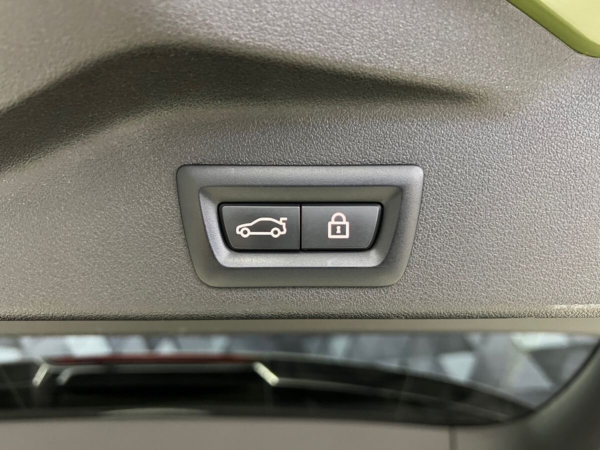 BMW X5 SUV 3,0 l 210 kw