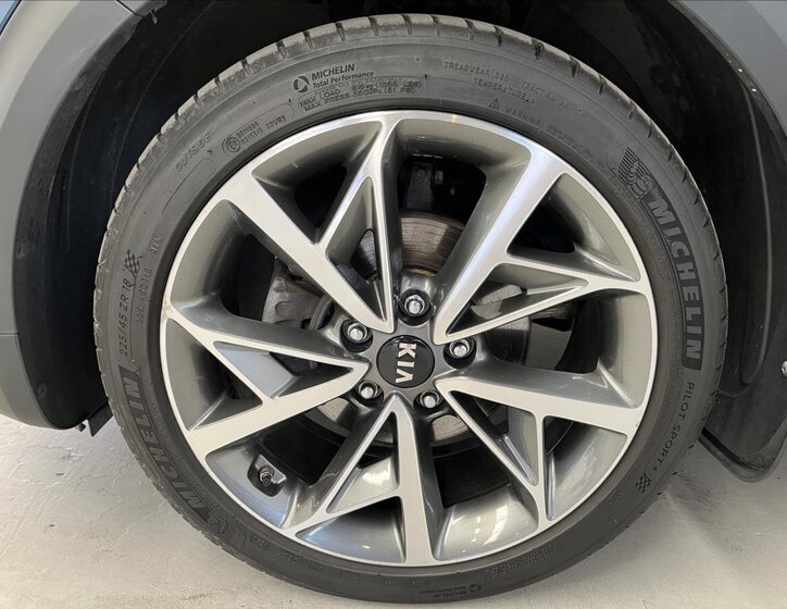 KIA Niro Hatchback 1,6 l 77 kw