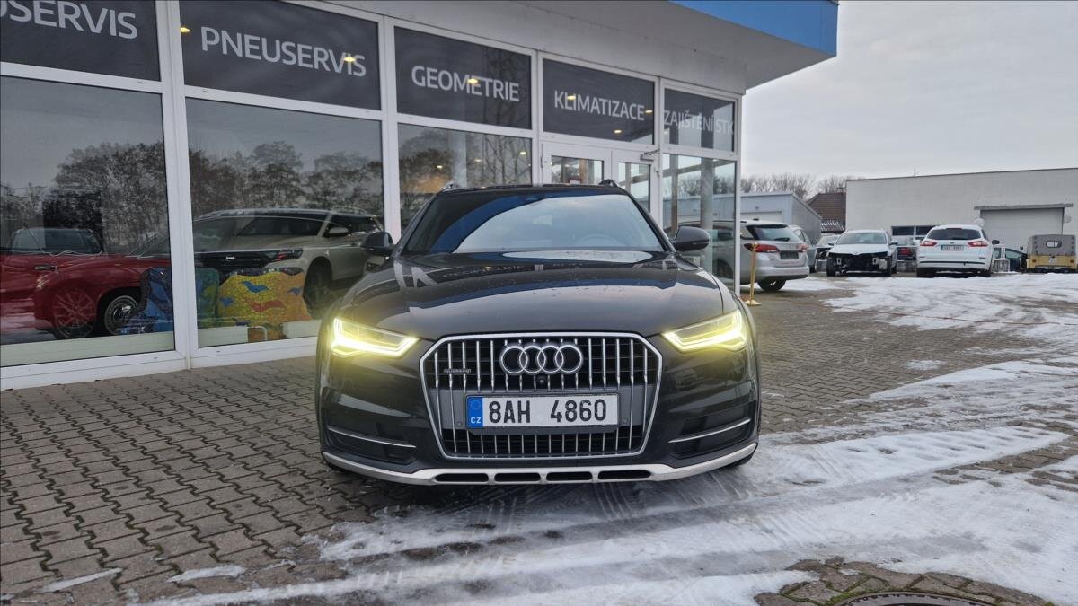 Audi A6 Allroad Kombi 3,0 l 235 kw