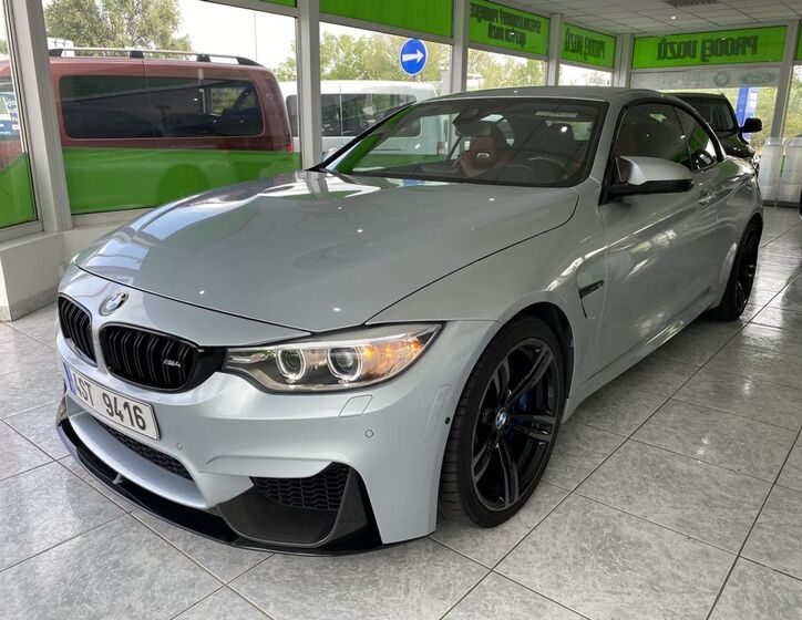 BMW M4 6