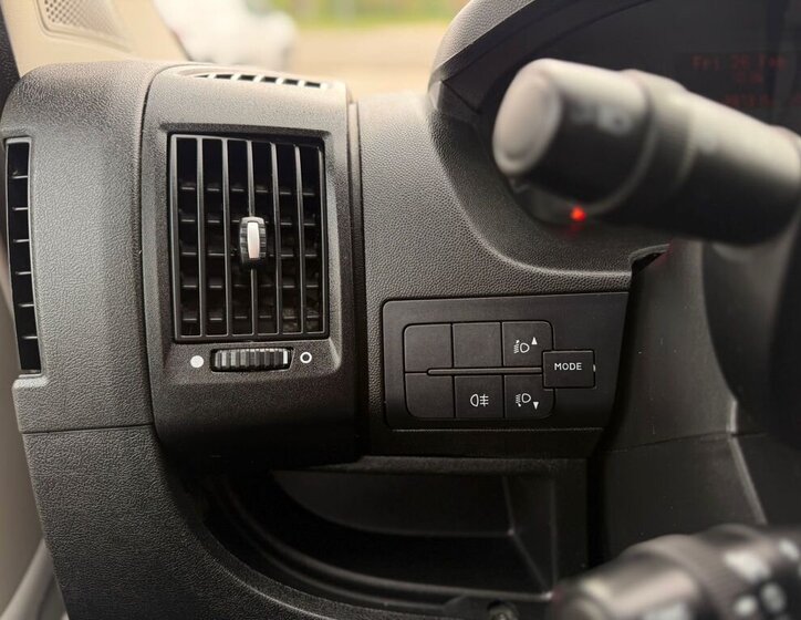 Peugeot Boxer Skříň 2,0 l 120 kw