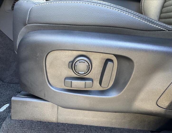 Land Rover Discovery 22