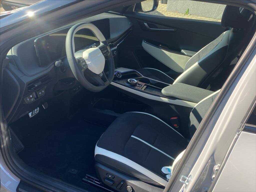 KIA EV6 CUV 0,0 239 kw