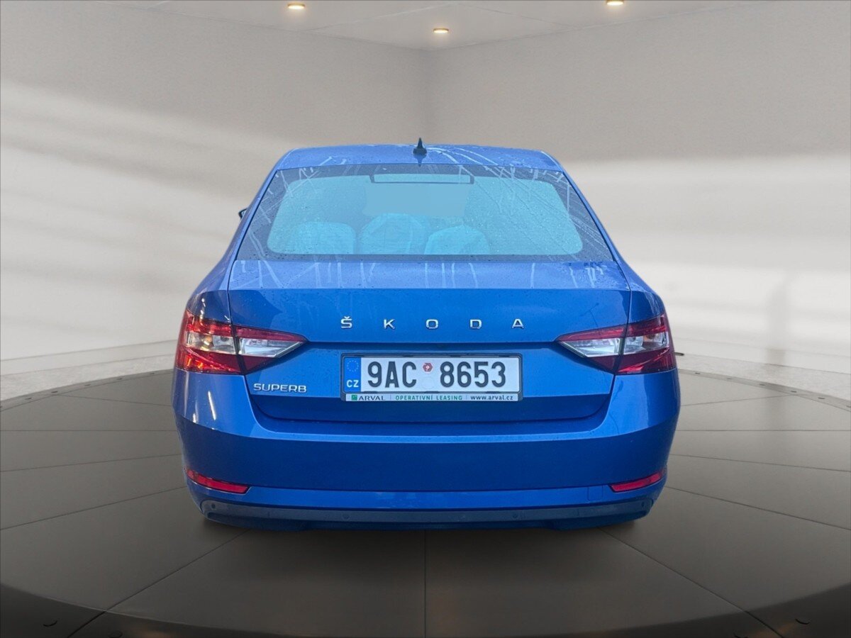 Škoda Superb