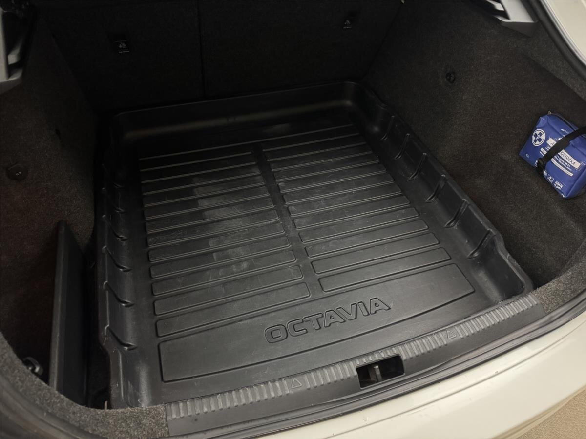 Škoda Octavia Sedan 1,6 l 77 kw