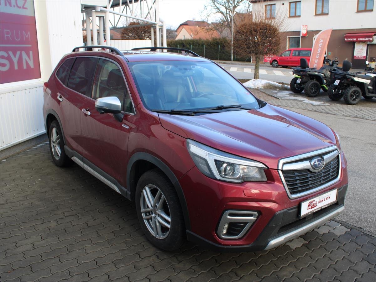 Subaru Forester SUV 2,0 l 110 kw