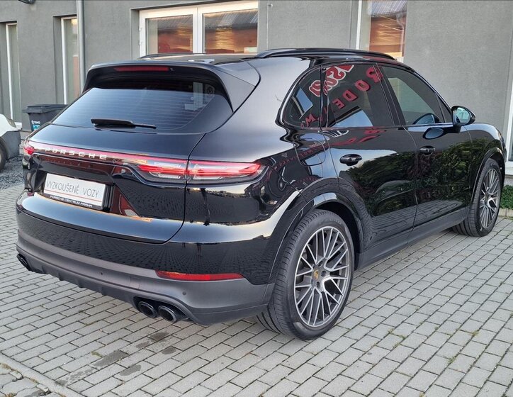Porsche Cayenne SUV / Terénní 3,0 l 250 kw