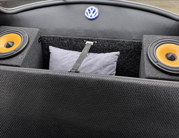 Volkswagen Ostatní Hatchback 1,2 l 30 kw