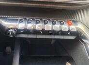 Peugeot 5008 SUV / Terénní 1,2 l 96 kw