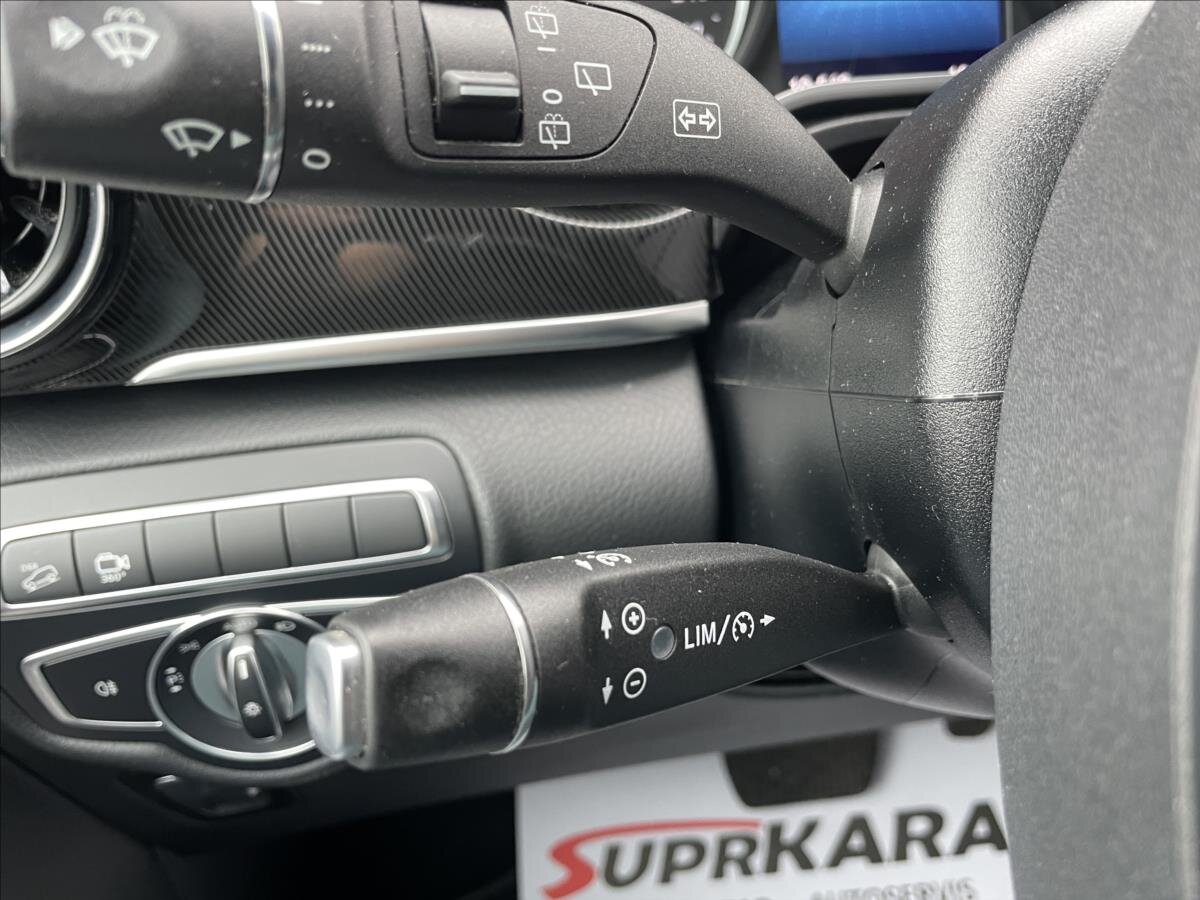 Mercedes-Benz Třídy V MPV 2,0 l 174 kw