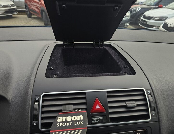 Volkswagen Touran 20