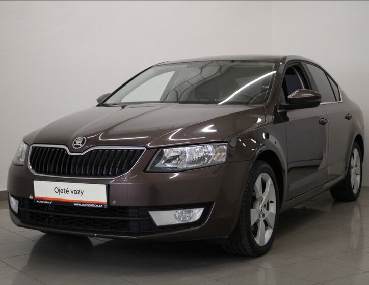 Škoda Octavia 1